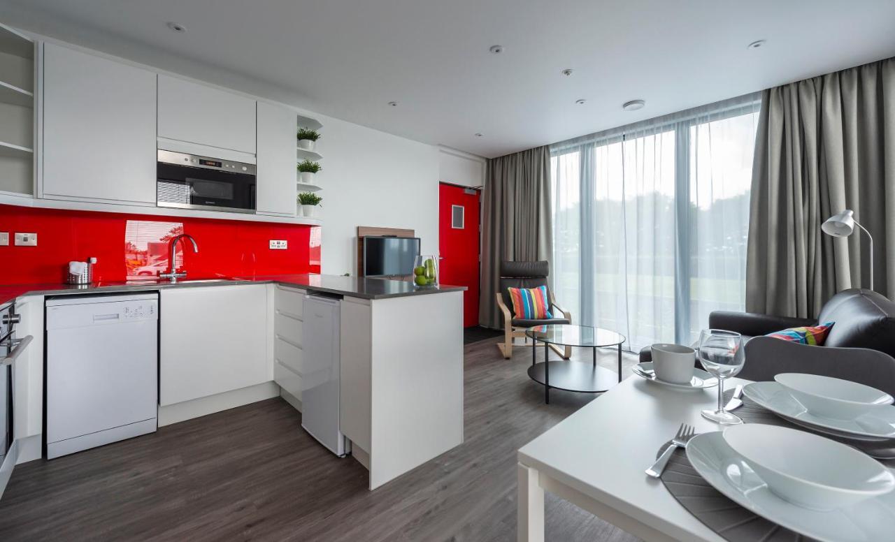 Apartrooms Aberdeen Portlethen Exterior foto